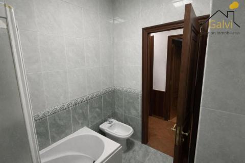 BAJO CON VISTAS AL MAR